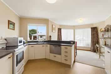 8 Hughes Court, Pahiatua