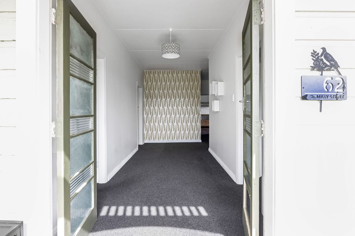 Solid, Spacious and Move-In Ready - Ansicht 2