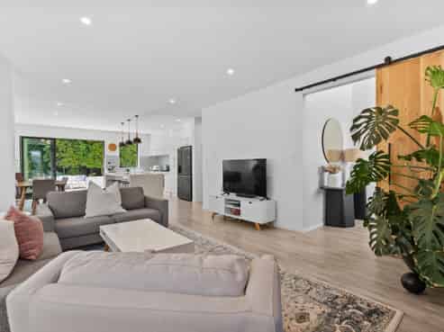 18A Appleyard Crescent, Meadowbank