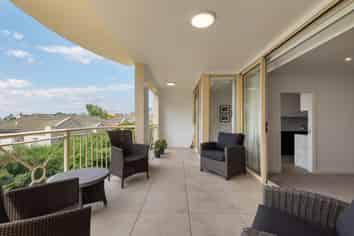 302/8 Middleton Road , Remuera