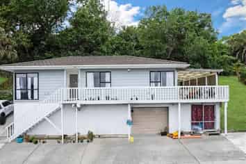 16 Beaufort Place, Papatoetoe