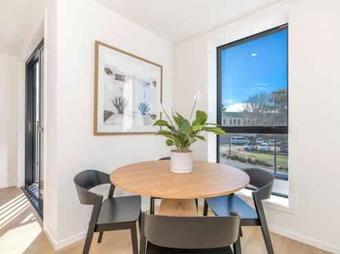 106/2B Te Ara Taurapa, Point Chevalier