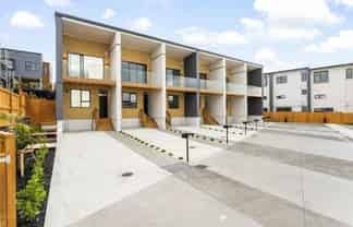 7 Arura Place, Massey