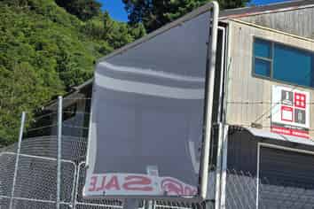 Self Contained Workshop 