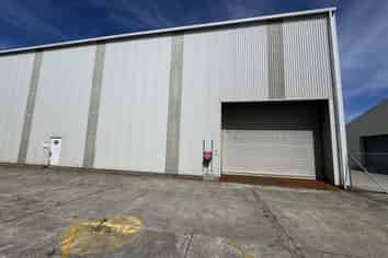 High-stud with flexibility