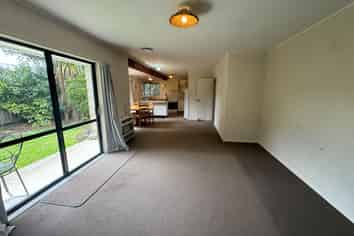 11a Thomson Street , West End