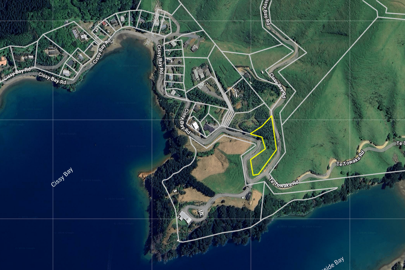 Prime Coastal Section - Sun, Views & Easy Access - Vista 4