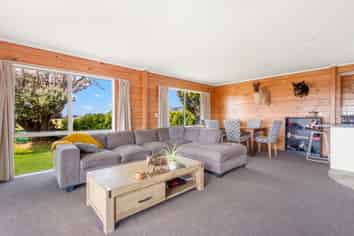 957 Pukearuhe Road, Urenui