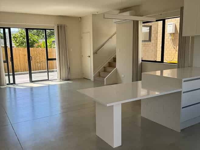 Unit 1-6/12 Inkerman Street, Onehunga