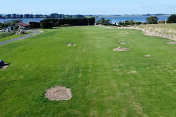 157 Orepuki Riverton Highway, Riverton