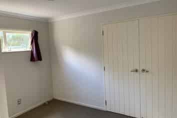 2/16A Kauri Glen Road, Northcote