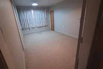 27 Wallath Road, Westown