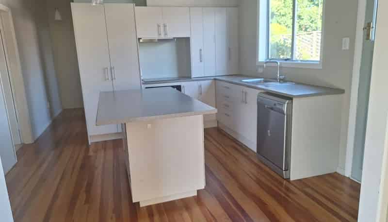 27 Wallath Road, Westown