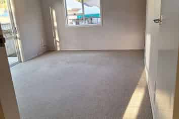 27 Wallath Road, Westown