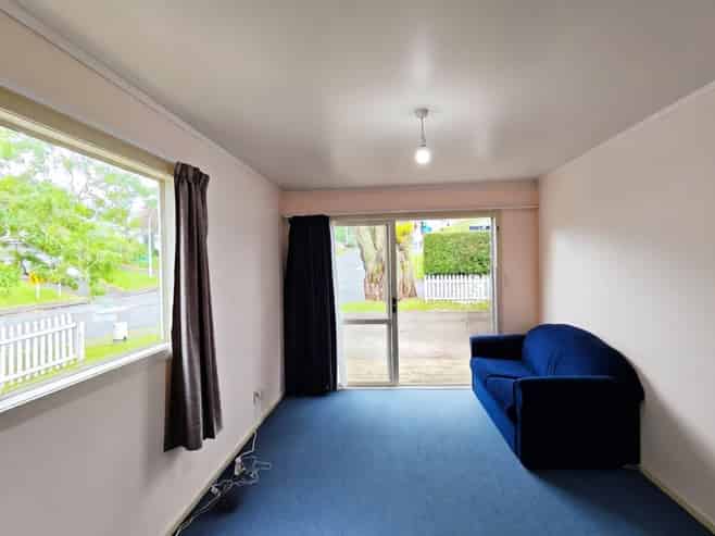 1/77 Awaruku Road, Torbay