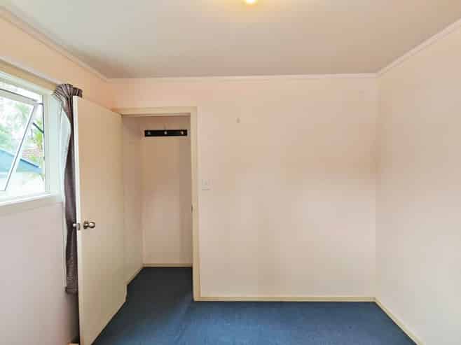 1/77 Awaruku Road, Torbay