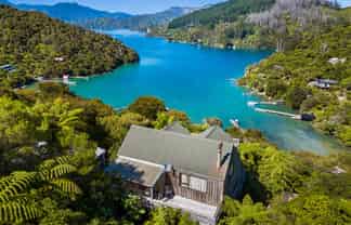 Lot 2, Karamu Bay, Lochmara Bay