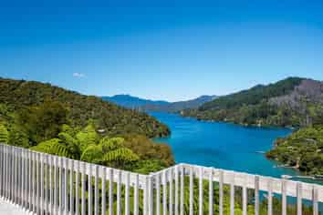 Lot 2, Karamu Bay, Lochmara Bay