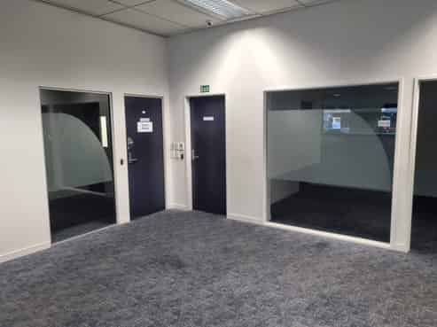 OFFICE, HOSPITALITY OR RETAIL - BEST LOCATION