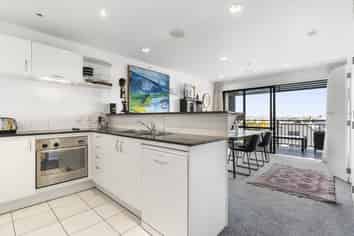 3B/28 Stanwell Street, Parnell