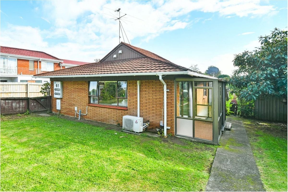 MIDDLEMORE-'Ready to move in'