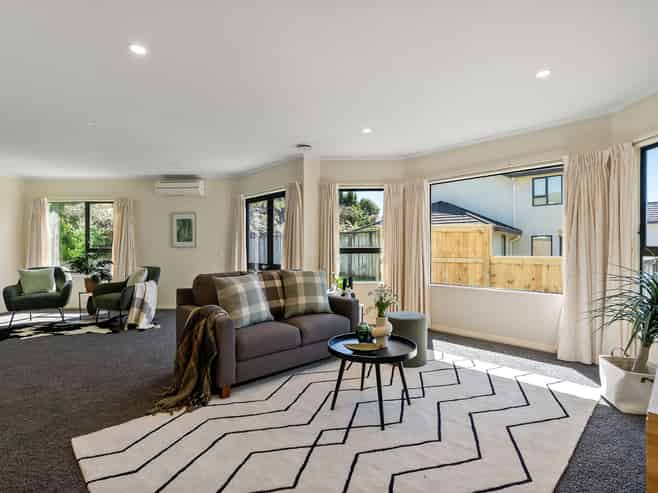 69 Joseph Banks Drive, Whitby