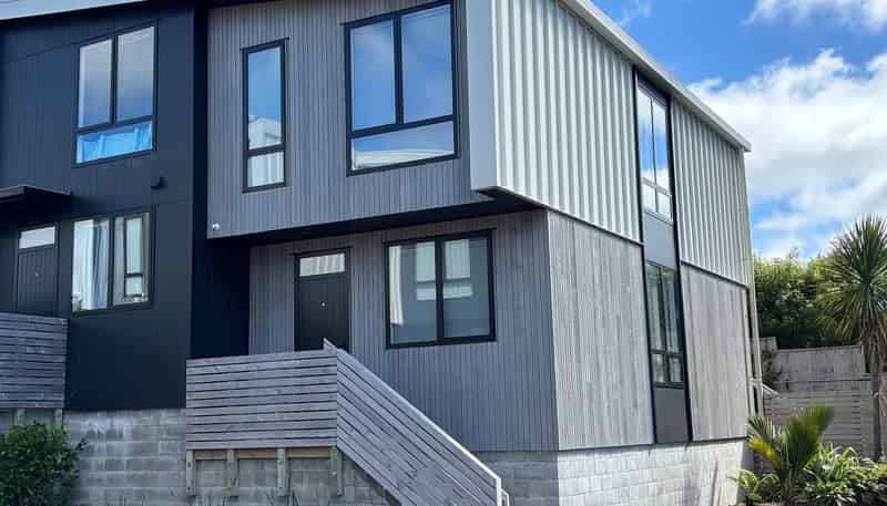 4/210 Karori Road, Karori