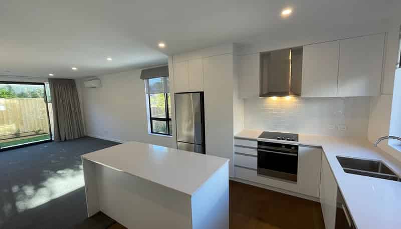 4/210 Karori Road, Karori