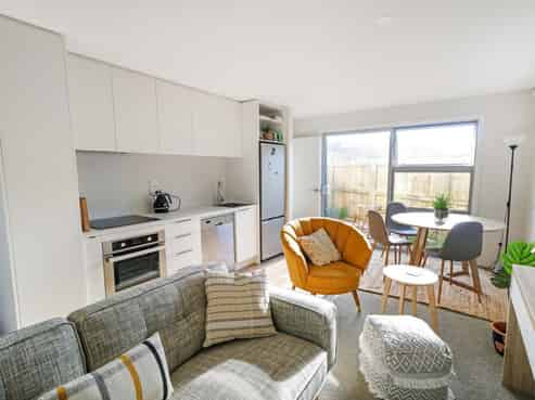 53 McGrath Way, Taita