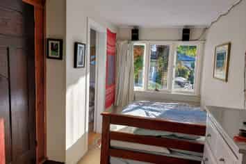 Auckland - Address withheld