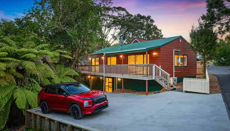 41A Cyclarama Crescent, Massey