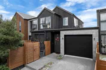 65 Bonair Crescent, Silverdale