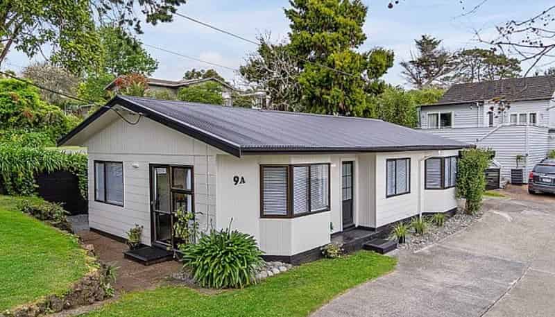 9A Pine Avenue, Henderson