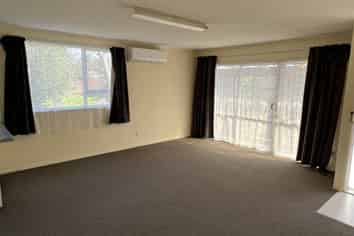 1/141 Hillside Road, Papatoetoe
