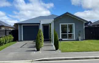 38  Robert Duncan Road, Belfast