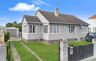 158 Carlyle Street, Napier South