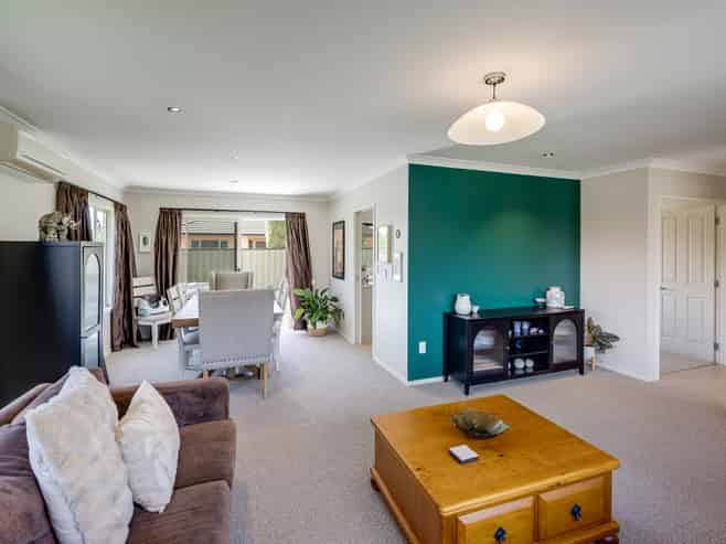 17 Blythfield Place, Taradale