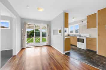 14 Dinwiddie Avenue, Onekawa