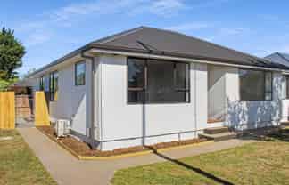 96 McFaddens Rd, Saint Albans