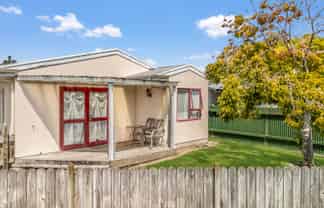 43 Tait Drive, Greenmeadows