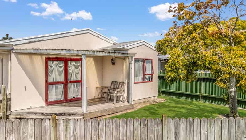 43 Tait Drive, Greenmeadows