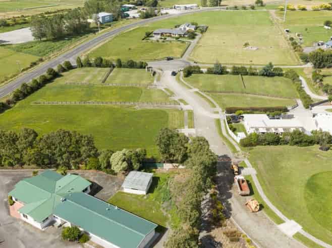 2-4 Satori Way, Feilding