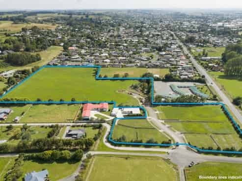 2-4 Satori Way, Feilding