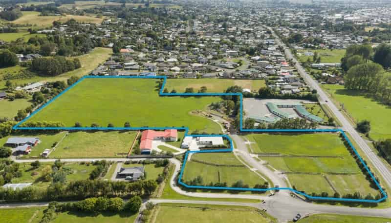 2-4 Satori Way, Feilding