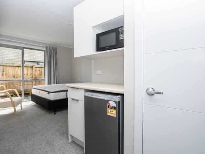 A/3/20 Jones Crescent, Melville