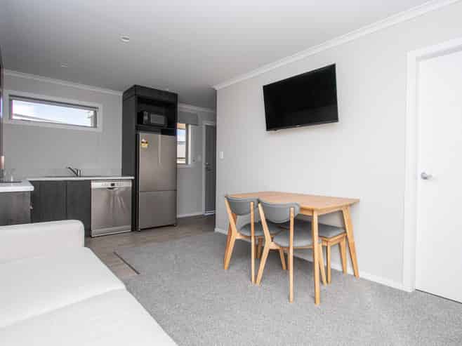 A/3/20 Jones Crescent, Melville