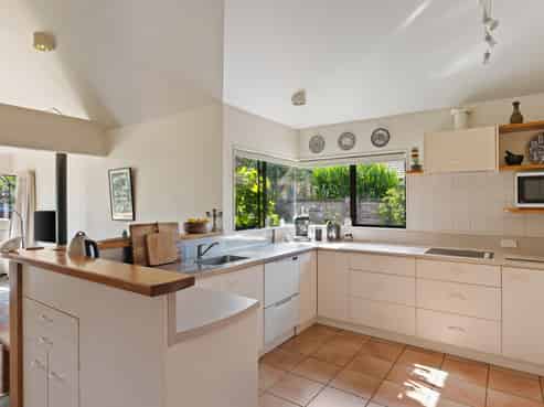 1 Owen Road, Inner Kaiti