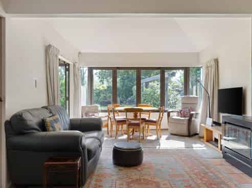 1 Owen Road, Inner Kaiti