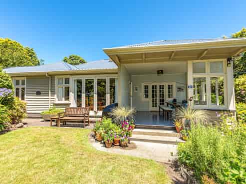 29 Mount View Road, Bastia Hill