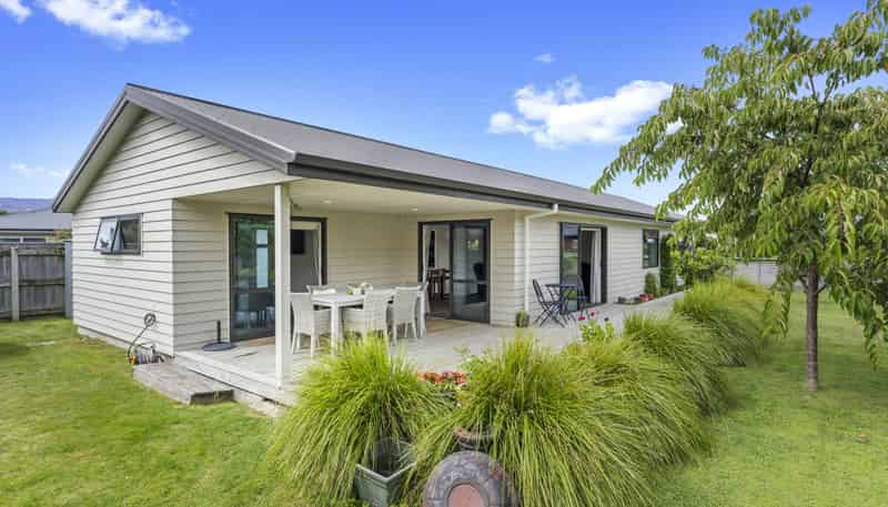 20 Te Harawira Street, Otaki
